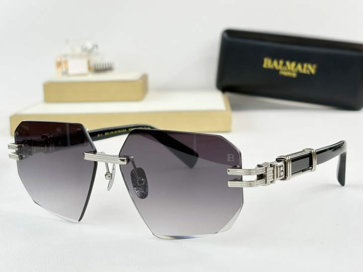 Picture of Balmain Sunglasses _SKUfw79721698fw
